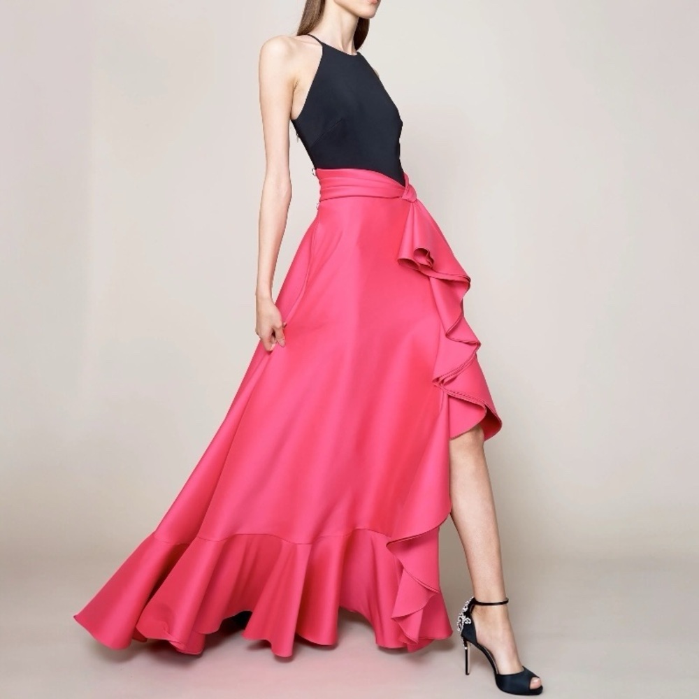 Size 6 BADGLEY MISCHKA Cascade Gown NWT